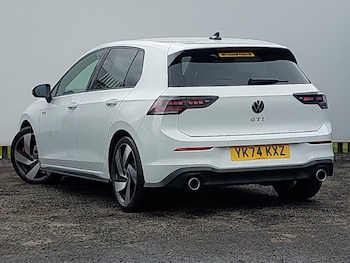 Used Volkswagen Golf 2024 for sale - 76727041: Photo