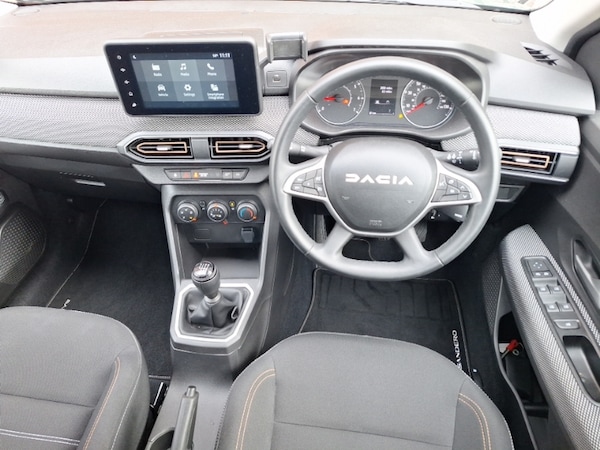 Used Dacia Sandero Stepway 2024 for sale - 76288763: Photo 7