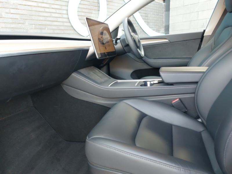 Used Tesla Model Y 2024 for sale - 77253519: Photo 5