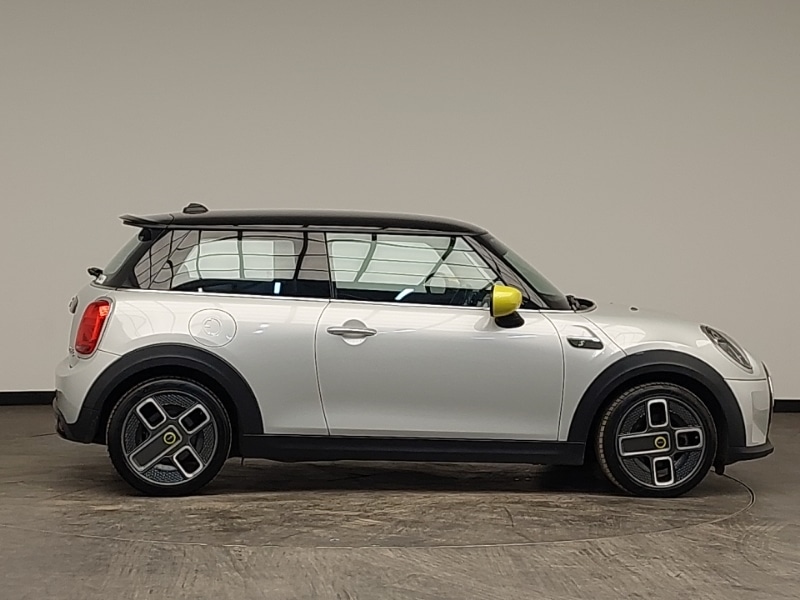 Used MINI Cooper 2022 for sale - 77985929: Photo 2