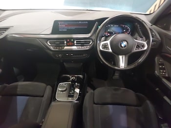Used BMW 1 Series 2022 for sale - 79477137: Photo