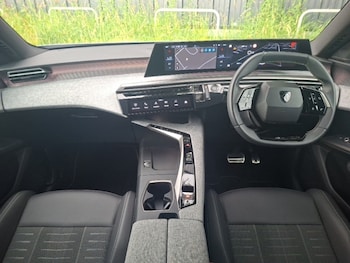Used Peugeot 5008 2025 for sale - 78940453: Photo