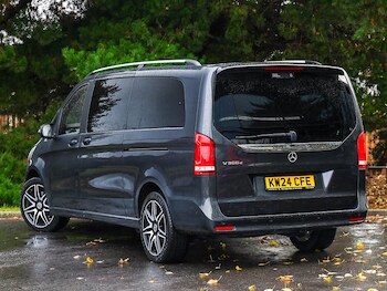 Used Mercedes-Benz V-Class 2024 for sale - 77632835: Photo