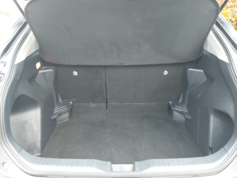 Used Toyota Yaris Cross 2022 for sale - 76726672: Photo 8