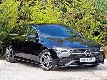 Mercedes-Benz - CLA