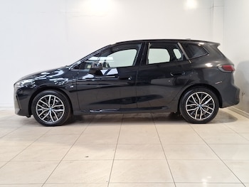 Used BMW 2 Series 2024 for sale - 77304465: Photo
