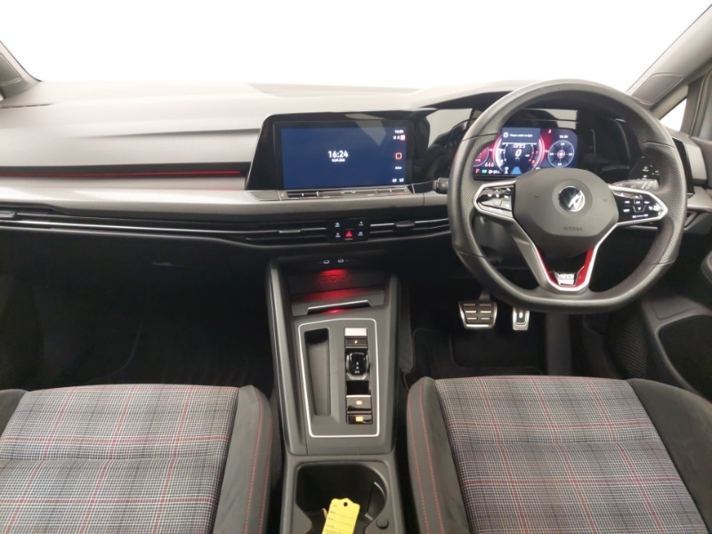 Used Volkswagen Golf 2021 for sale - 76532934: Photo 2