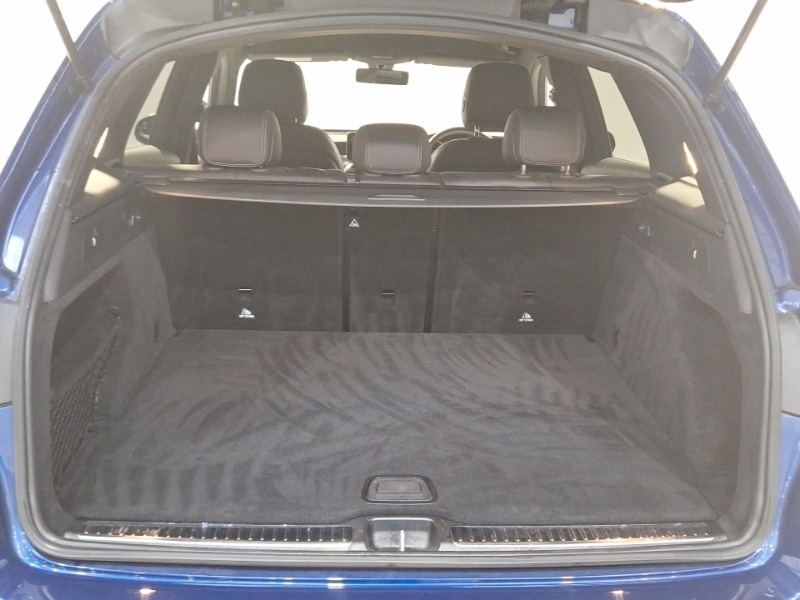 Used Mercedes-Benz GLC 2020 for sale - 76492731: Photo 8