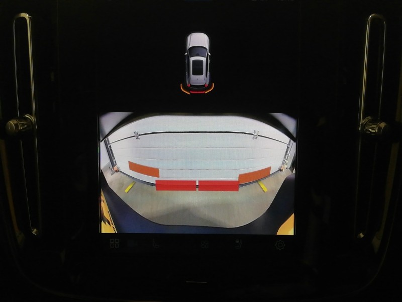 Used Volvo XC40 2024 for sale - 76567499: Photo 11