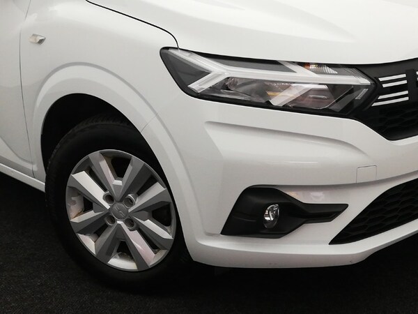 Used Dacia Sandero 2023 for sale - 76212428: Photo 9