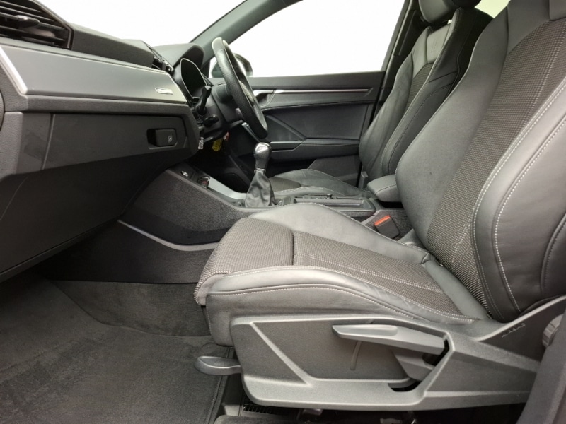 Used Audi Q3 2023 for sale - 76709054: Photo 5