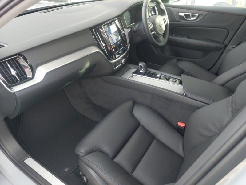 Used Volvo V60 2025 for sale - 77817819: Photo 5