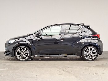 Used Toyota Yaris 2023 for sale - 77371590: Photo