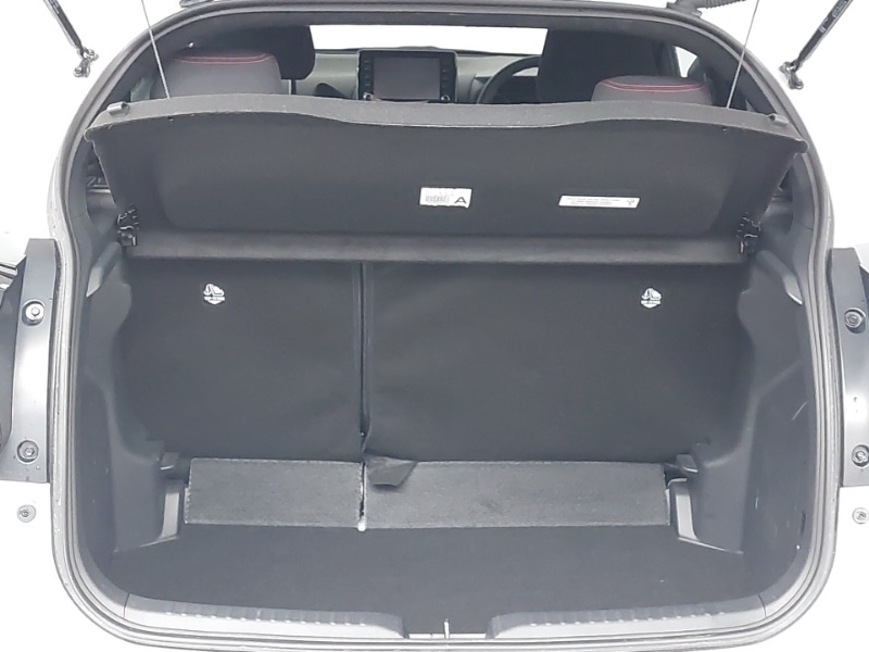 Used Toyota Yaris 2023 for sale - 77495635: Photo 8