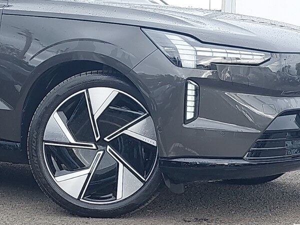Used Volvo EX90 2024 for sale - 76269552: Photo 9