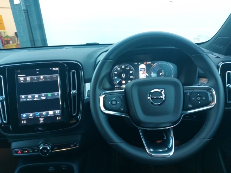 Used Volvo XC40 2023 for sale - 77480519: Photo 7