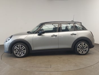 Used MINI Cooper 2025 for sale - 79406498: Photo