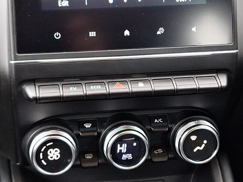 Used Renault Clio 2024 for sale - 77503695: Photo 11