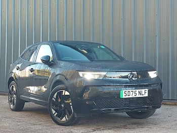 2025 - 115kW Ultimate 54kWh 5dr Auto