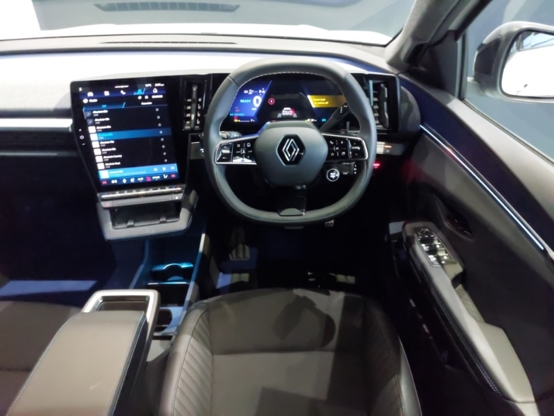 Used Renault Scenic E-Tech 2024 for sale - 77214681: Photo 7