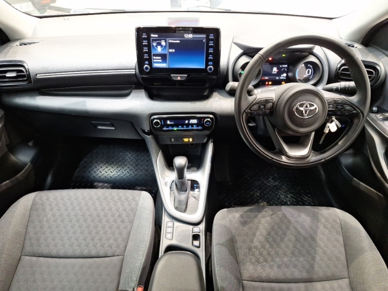 Used Toyota Yaris 2022 for sale - 77954967: Photo 2
