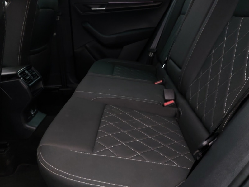 Used Skoda Karoq 2024 for sale - 76816863: Photo 6