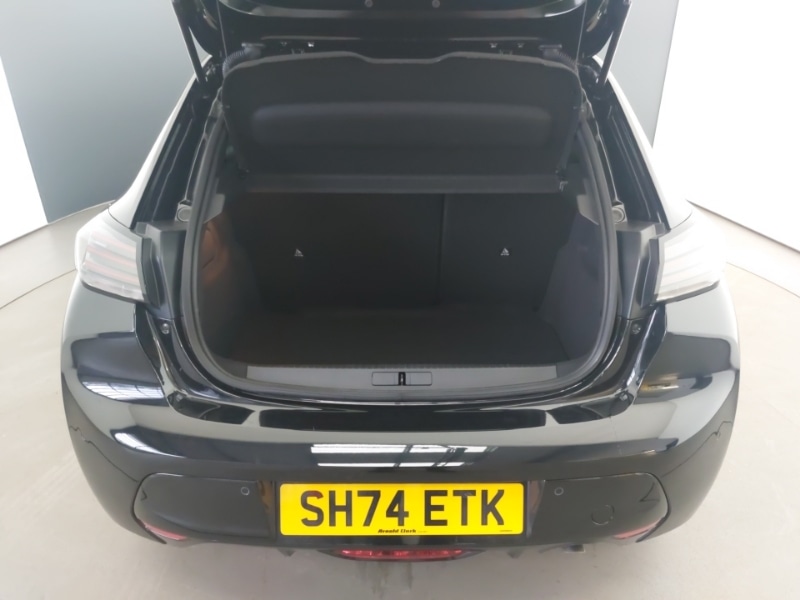 Used Peugeot 208 2025 for sale - 76861534: Photo 8