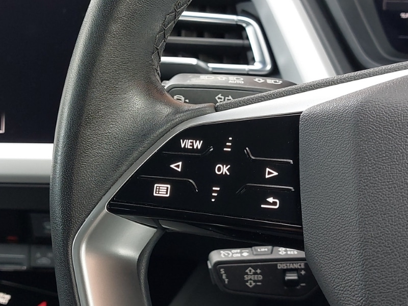 Used Audi Q4 e-tron 2023 for sale - 76180452: Photo 11