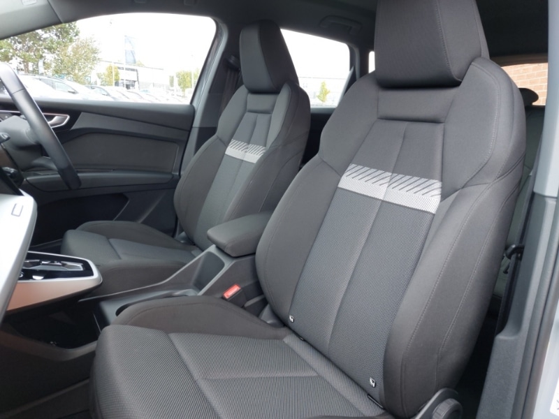 Used Audi Q4 e-tron 2023 for sale - 76180452: Photo 12