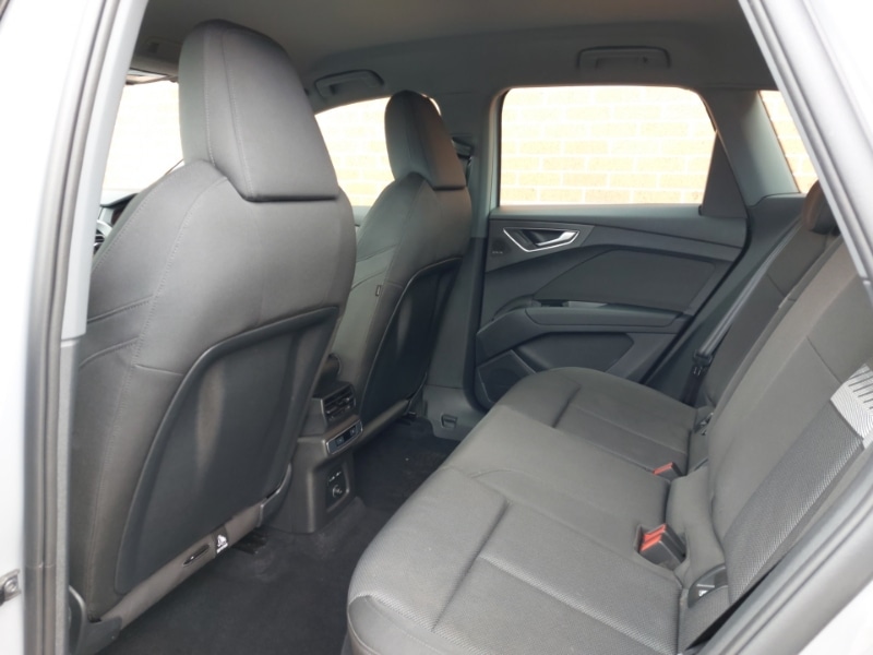 Used Audi Q4 e-tron 2023 for sale - 76180452: Photo 6