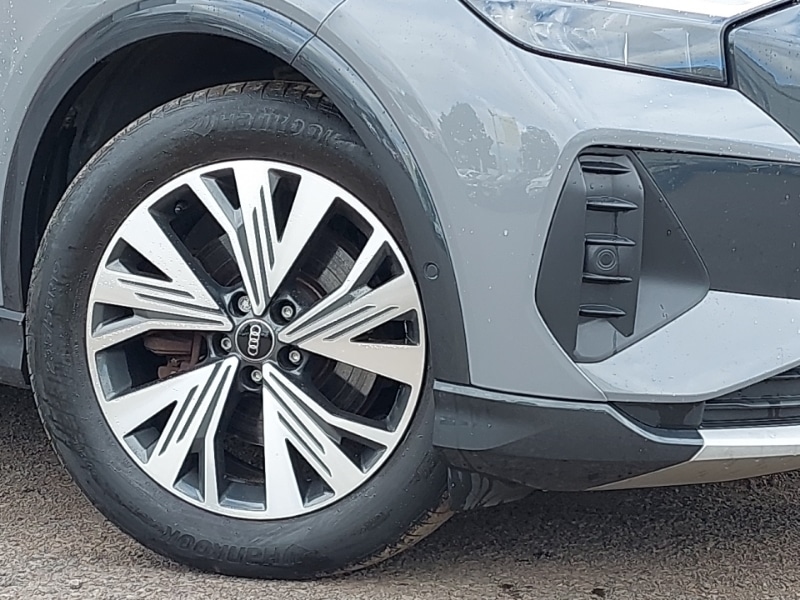 Used Audi Q4 e-tron 2023 for sale - 76180452: Photo 9