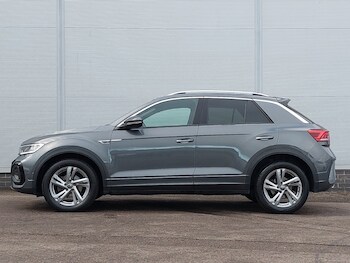 Used Volkswagen T-Roc 2022 for sale - 77410758: Photo