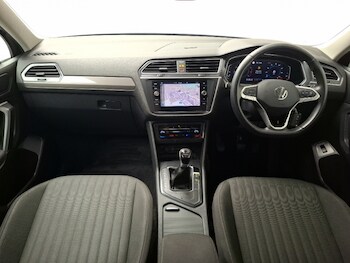 Used Volkswagen Tiguan Allspace 2023 for sale - 77875511: Photo