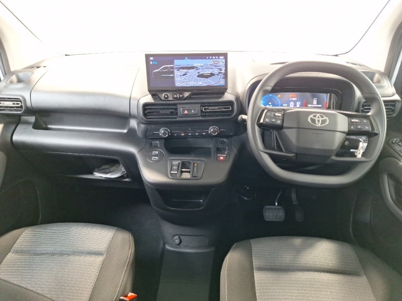 Used Toyota PROACE CITY Verso 2025 for sale - 76726671: Photo 2