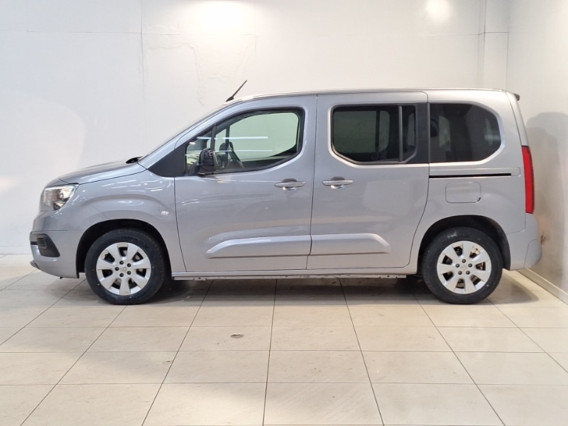 Used Vauxhall Combo Life 2022 for sale - 76726666: Photo 4
