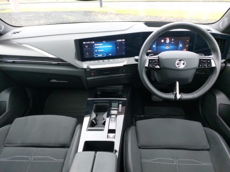 Used Vauxhall Astra 2025 for sale - 76886027: Photo 2