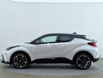 Used Toyota C-HR 2022 for sale - 78580813: Photo