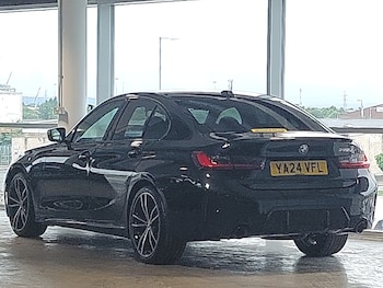 Used BMW 3 Series 2024 for sale - 76233104: Photo 3