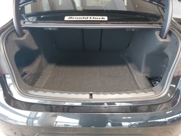 Used BMW 3 Series 2024 for sale - 76233104: Photo 8