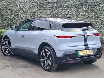 Used Renault Megane E Tech 2024 for sale - 78146359: Photo