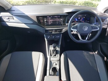 Used Volkswagen Polo 2024 for sale - 79200884: Photo
