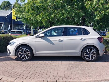 Used Volkswagen Polo 2024 for sale - 79200884: Photo