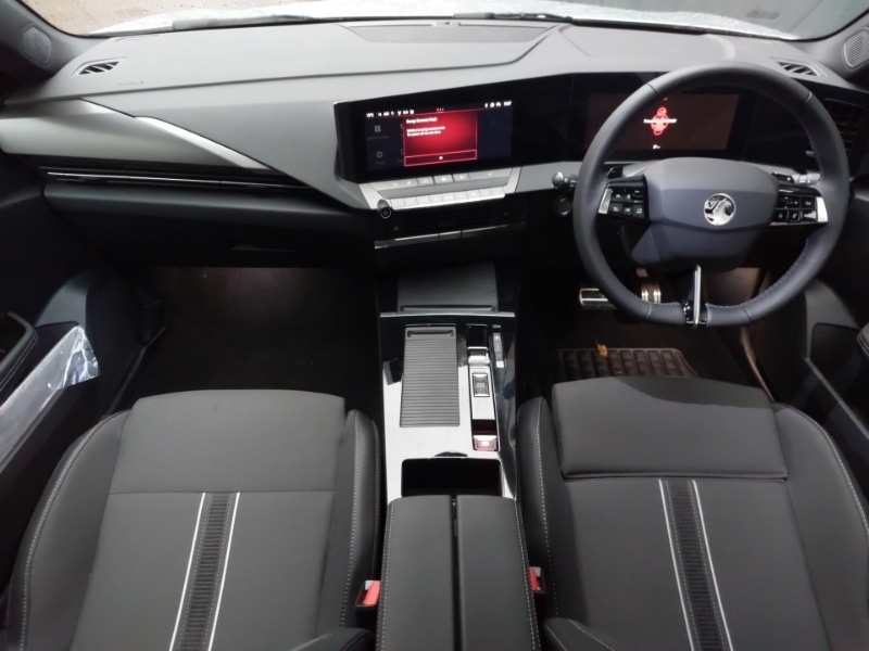 Used Vauxhall Astra 2025 for sale - 76487809: Photo 2