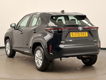 Used Toyota Yaris Cross 2022 for sale - 77449033: Photo