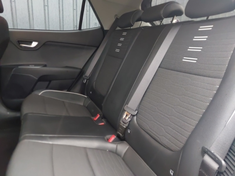 Used Kia Stonic 2024 for sale - 77434022: Photo 6