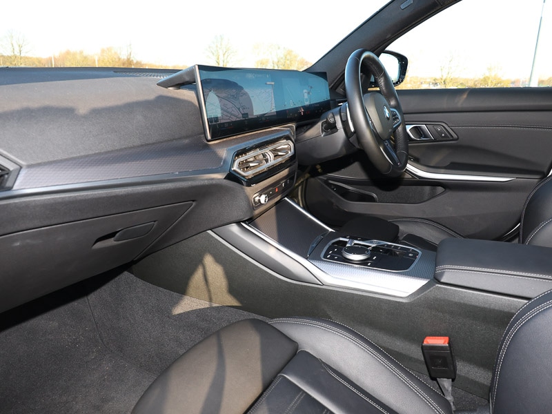 Used BMW 3 Series 2024 for sale - 76959721: Photo 2