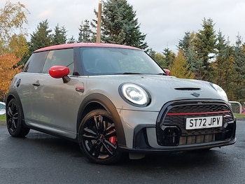 Used MINI Hatch 2022 for sale - 76431392: Photo