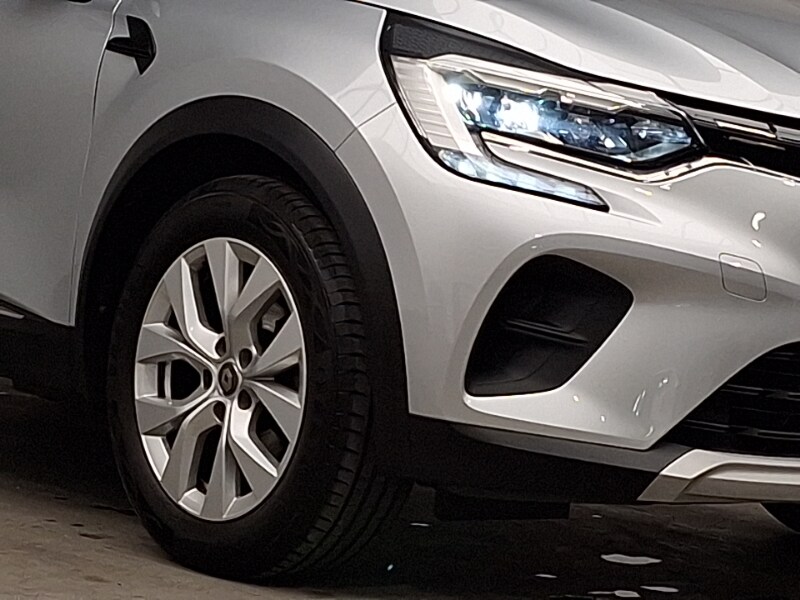 Used Renault Captur 2021 for sale - 77495619: Photo 9