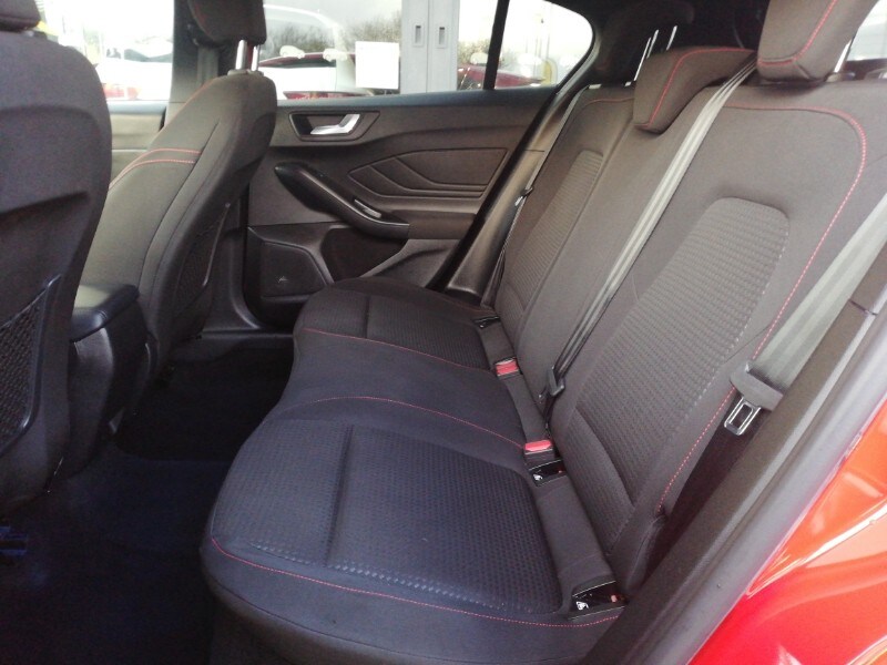 Used Ford Focus 2023 for sale - 76861604: Photo 6