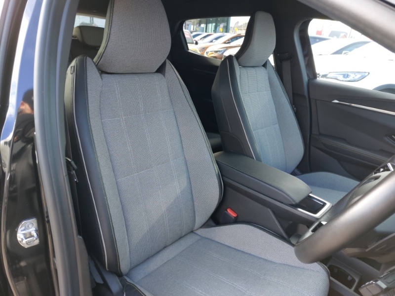 Used Renault Megane E Tech 2022 for sale - 77606598: Photo 10